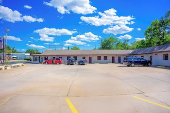the inn by el dorado lake