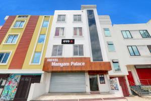 827055 hotel manyam palace