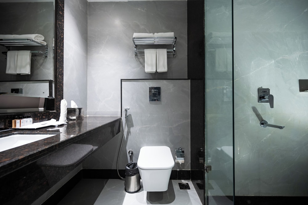 the hotel mudra