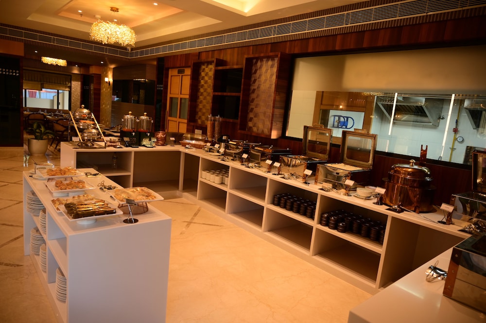 the hotel mudra