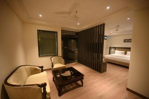 the hotel mudra