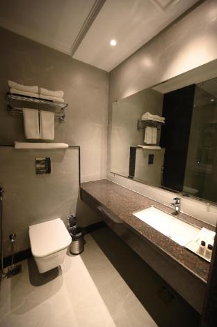 the hotel mudra