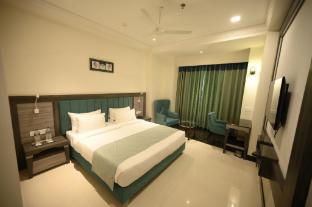 the hotel mudra