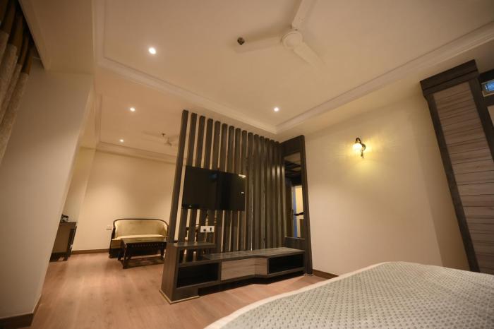 the hotel mudra