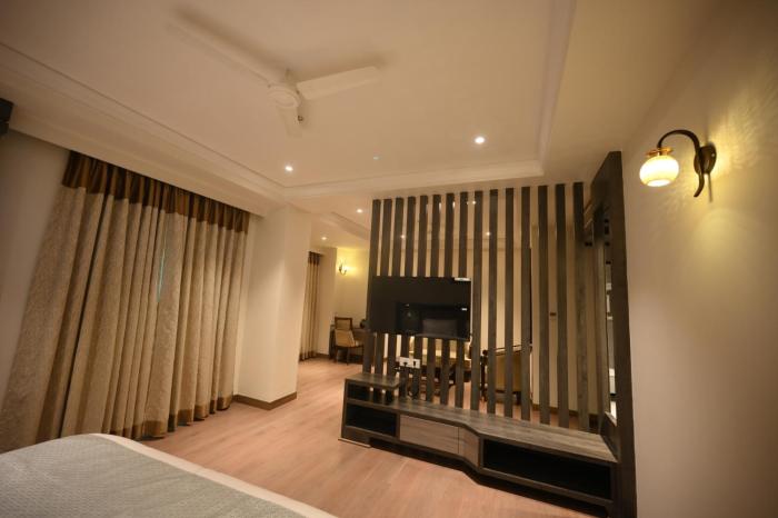 the hotel mudra