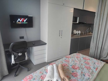 supernova heights studio