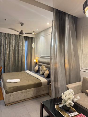 supernova heights studio