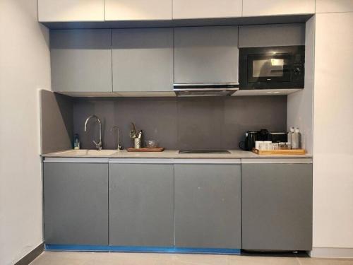 supernova heights studio