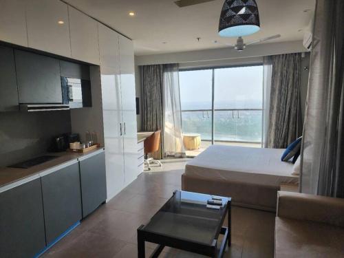 supernova heights studio