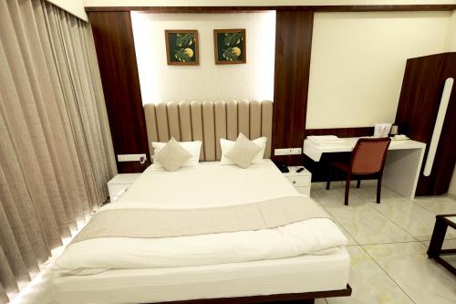 hotel grand haveli