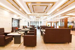 super townhouse oak sayhallo sincity