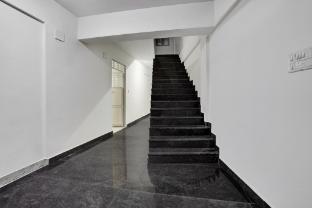 hotel o cm residency