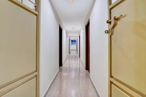 hotel o cm residency