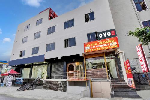 hotel o cm residency