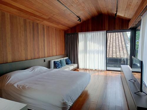 kluenngam cafe and stay