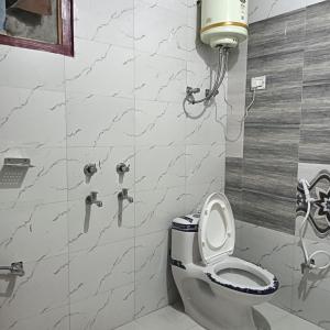 aditya guest house
