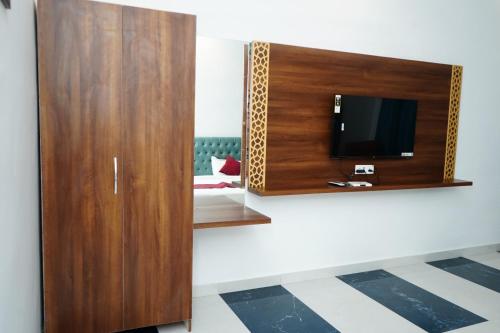 the veda greens resort