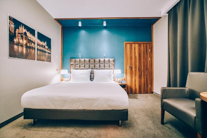 holiday inn krakow city centre by ihg