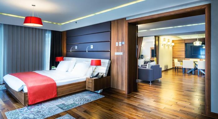 holiday inn krakow city centre by ihg