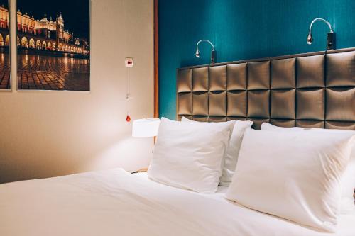 holiday inn krakow city centre by ihg