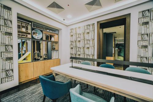 holiday inn krakow city centre by ihg