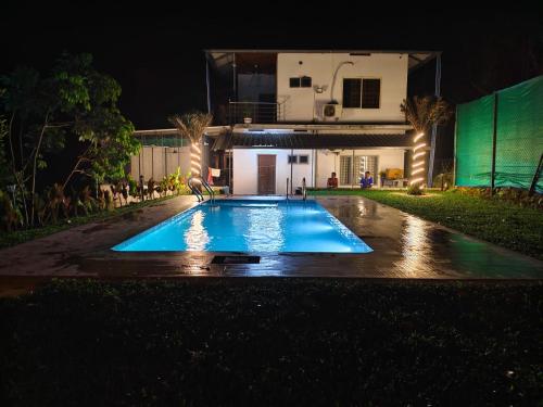 crystal riverview homestay