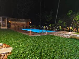 crystal riverview homestay