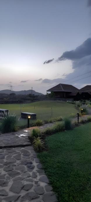 umbartha resort naneghat