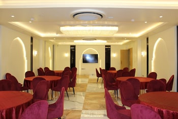 hotel avadh classio