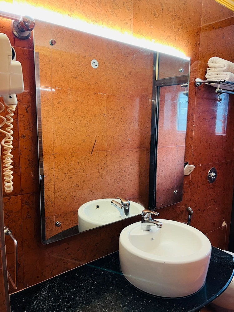 the mayfield beach resort and spa baga