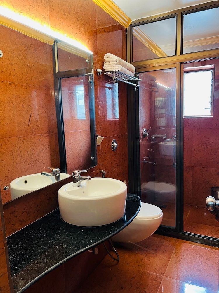 the mayfield beach resort and spa baga