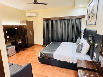 the mayfield beach resort and spa baga