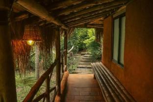 the soul marayoor mudhouse munnar