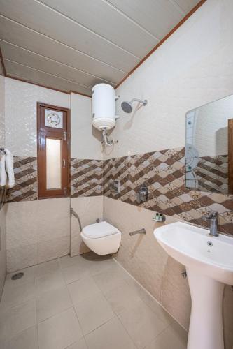 hotel charming hills by him haults hospitality