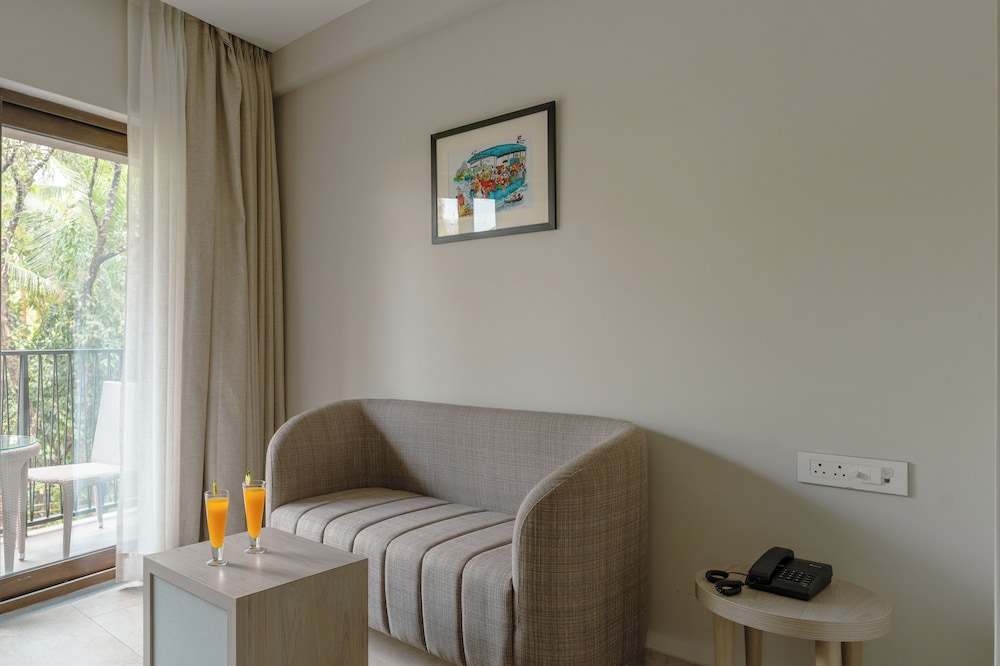 comfort inn elite goa