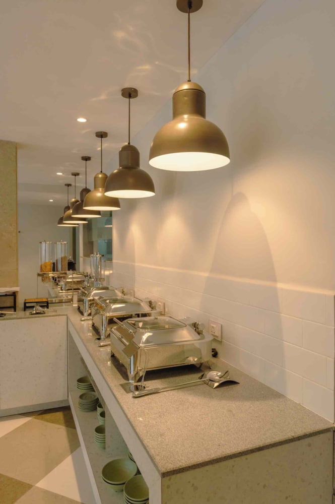 comfort inn elite goa