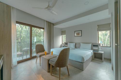 comfort inn elite goa