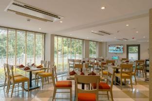 comfort inn elite goa