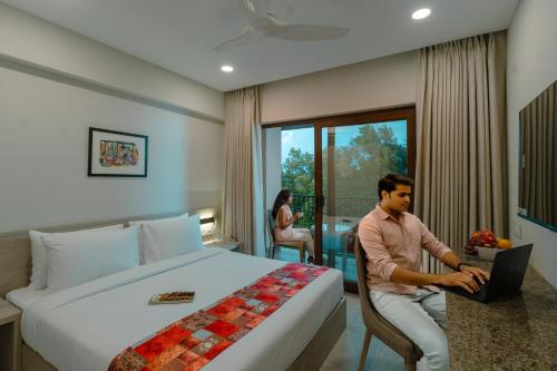 Comfort Inn Elite Goa,,3 star