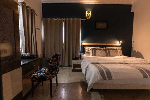 hive service apartment