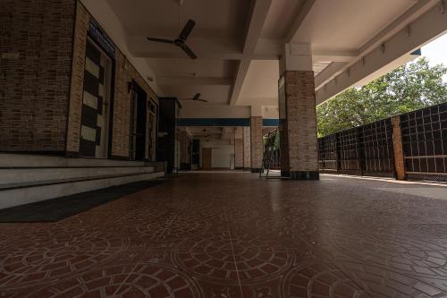 hive service apartment