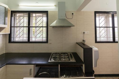 hive service apartment