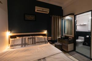 hive service apartment