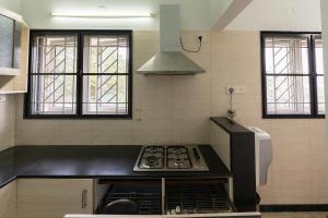 hive service apartment