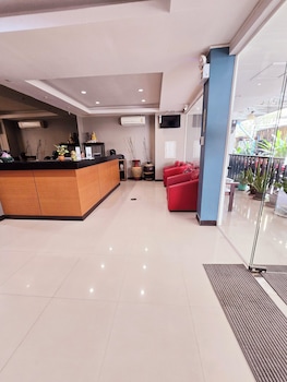 La Casa Patong,,3 star