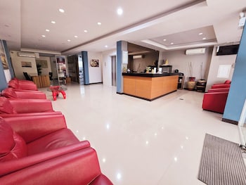 La Casa Patong,,3 star