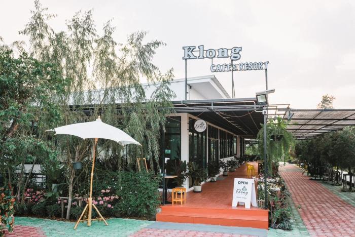 klong cafe and resort