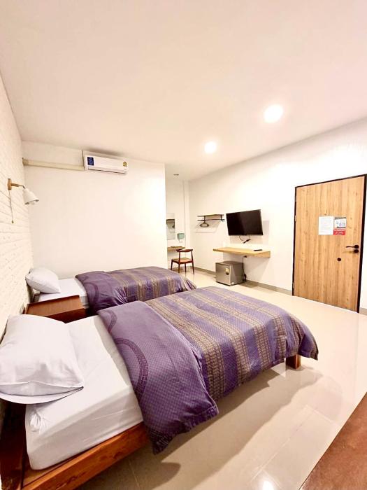 klong cafe and resort