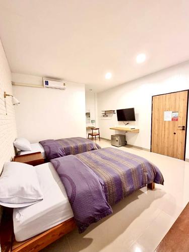 klong cafe and resort