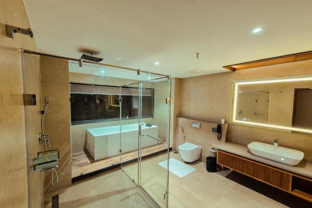 sterling lontano waterfront wayanad